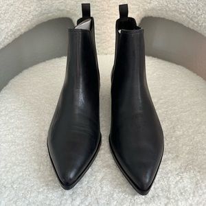 8 Other Reasons Pointed Toe Chelsea Boots. Black. Size 8. NEW - Never worn.